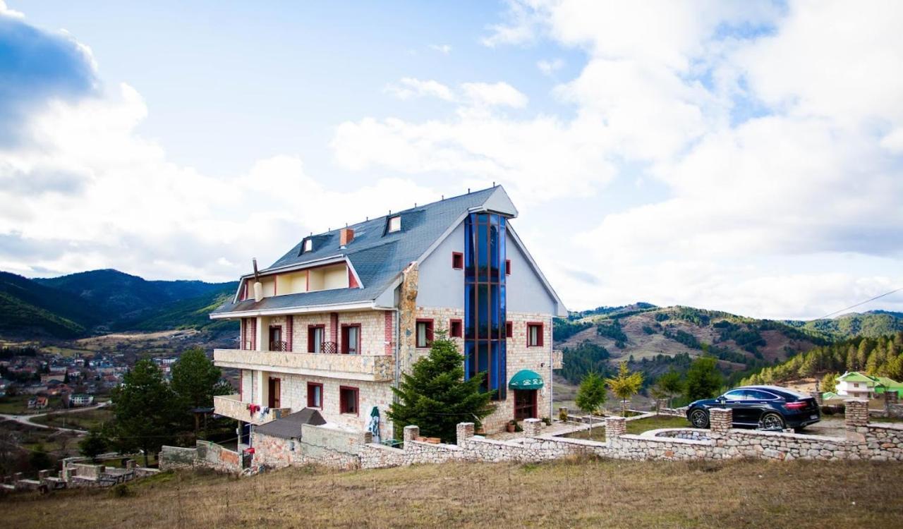 Royal Hotel Voskopoja المظهر الخارجي الصورة