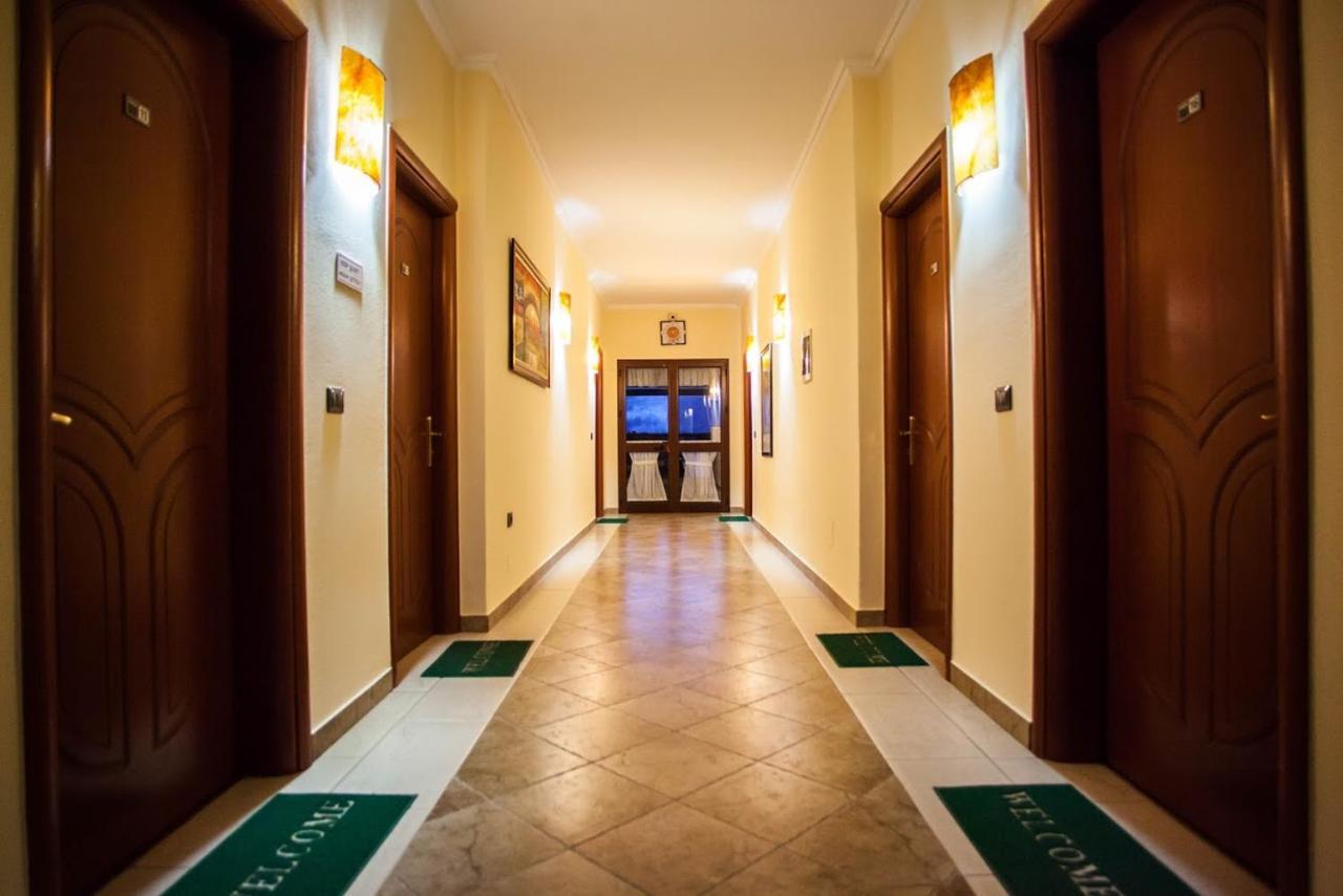 Royal Hotel Voskopoja المظهر الخارجي الصورة