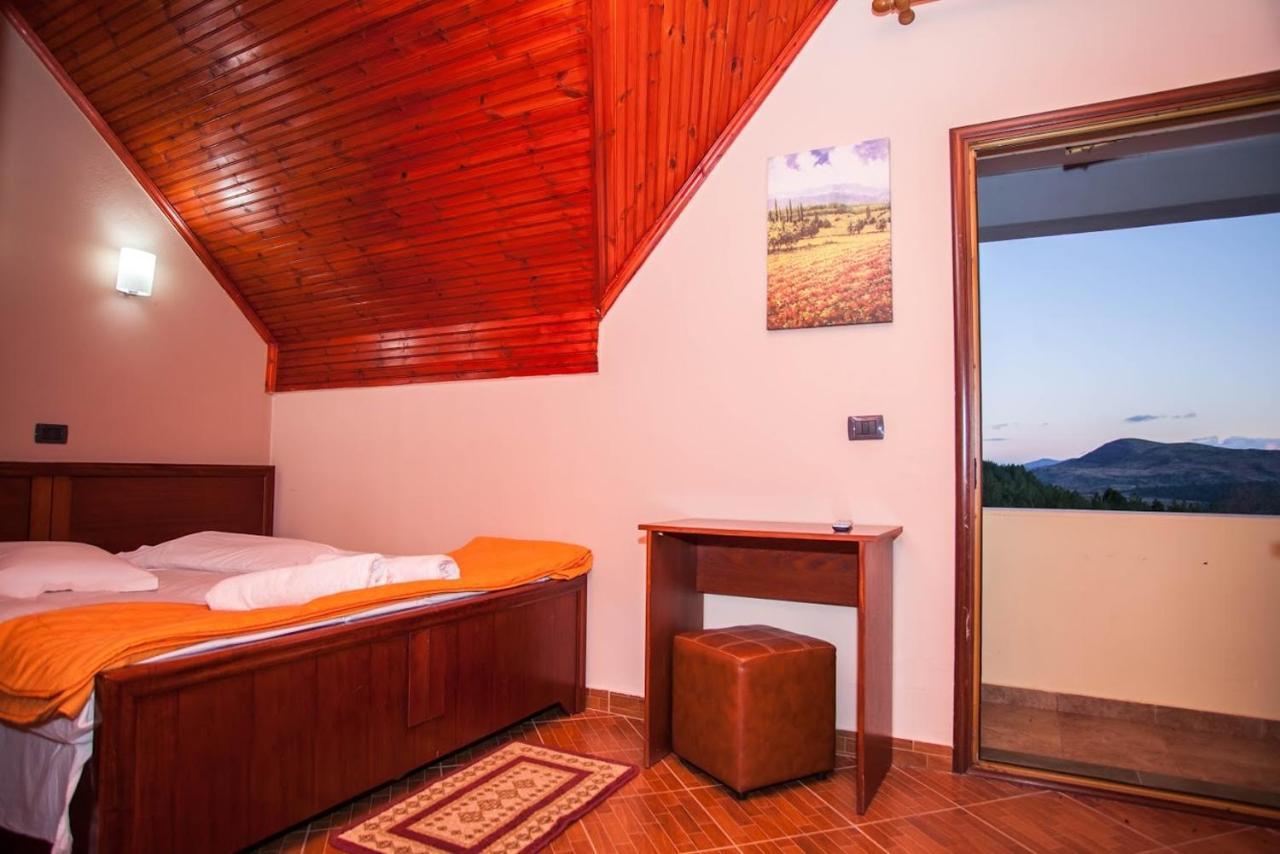 Royal Hotel Voskopoja المظهر الخارجي الصورة